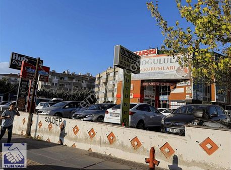 Batıkent Çakırlar'da Bener Çarşı Girişinde Satılık Dükkan