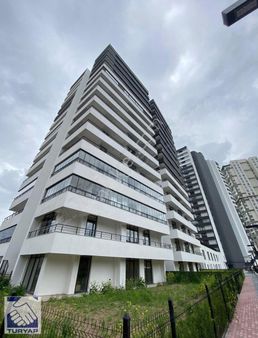 Eskişehir Yolu Üzerinde Villa Konseptli Kış Bahçeli Harika Daire