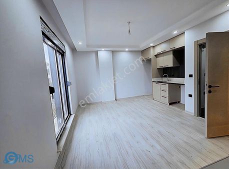 V.karşıyaka Mah Geniş 1+1 Lüks Arakat Sıfır İskanlı Krdiye Uygun