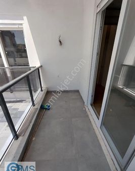 Satılık 1+1 Yüksek Giriş Geniş Daire Çift Balkonlu Oturuma Hazır