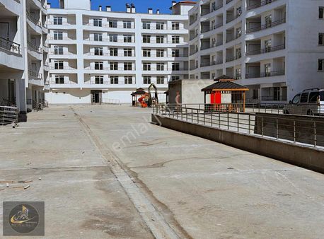 Nova A&y'den Fetih Cad. Tramvay Durağı Satılık 3+1 Sıfır Daire