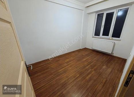 Dünya'dan Mükemmel Konumda Kiralık 2+0 Süper Daire !!