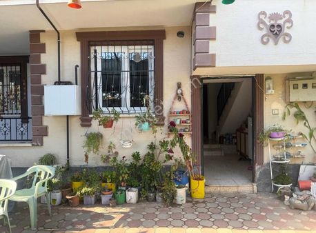 Gold Plus Emlaktan Orhangazi De 2+1 Kombili Müstakil