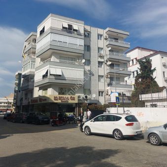 Karşıyaka Goncalar Mh. Satılık 3+1 Arakat Boş Ferah Daire