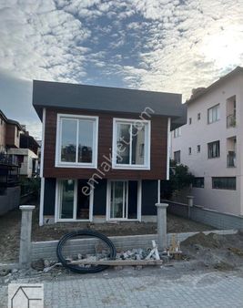 Muğla/ortaca Atatürk Bulvarı Üzerinde 2 Katlı 2+1 Satılık Sıfır Daireler