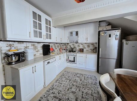 Turpa Taşdemir'den Çamlık Mah. Uçanyola Yakın Satılık 3+1 Daire