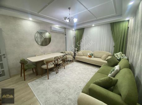 Karacaahmet'te Park Cepheli Arakat Cam Balkonlu Kiralık 2+1