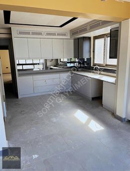 Birecik'de Ultra Lüx Yerden Isıtma Arakat Kiralık 2,5+1