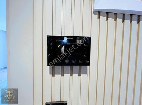 Varsak Karşıyakada Ulaşım Market Yakını Geniş Ve Lüks 1+1