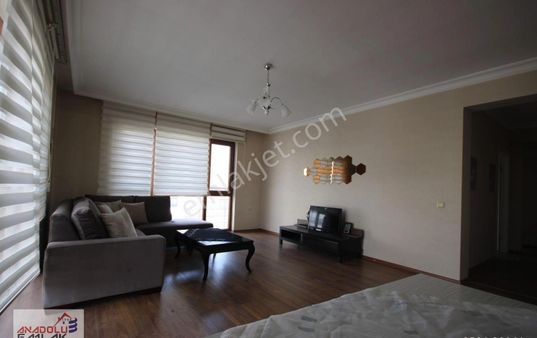 Anadoludan Bağlıca Ozan Tower Da 2+1 Katta Full Mobilyalı