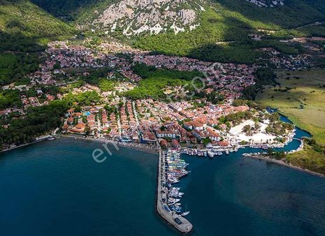 Joker: Akyaka'ya 15 Dakika Yakınlıkta Yatırım İçin İdeal Tarla