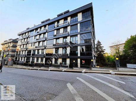 Üsküdar Barbaros Mh.site İçi Ay Konaklarında 2+1 Kiralık Daire