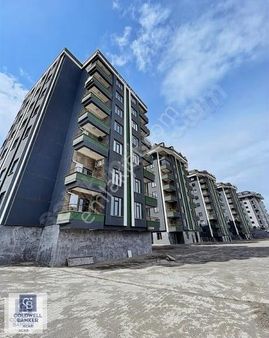 Coldwell Banker'dan 2+1 Ara Kat Site İçersinde Prestijli Daire