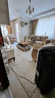 Betül Emlak'tan Sultangazi Eski Habiblerde Satılık 2+1