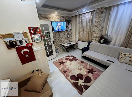 Atatürk Mahallesi'nde Satılık 1+1 İskanlı Yüksek Giriş Daire