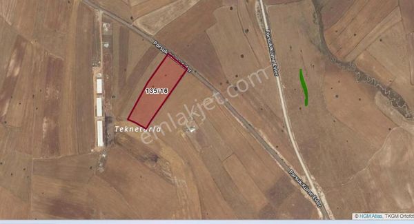 Porsuklar Köyünde Acele Satılık Tarla