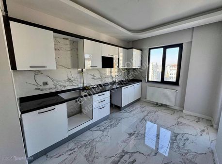 Gülsan Parkta 2.5+1 Geniş Lüks Satılık Daire