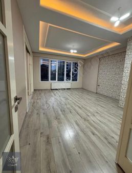 Pozitif Milenyum Yüksek Giriş 3.5+1 Kiracılı 2 Daire Üzeri