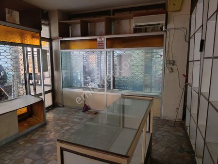 Kırklareli Merkezin Kalbinde Esen Pasajında Satılık 30 M2 Dükkan