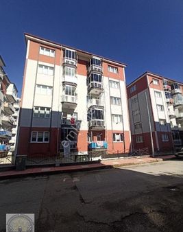 Yuvam Emlaktan Bahçelievler Mah Açelya Sitesinde Satılık 3+1 Daire