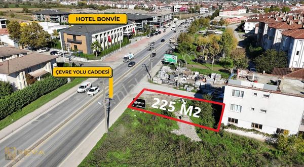 Adapazarı Sakarya Mah. Satılık 225 M2 Ticari+konut Köşe Parsel