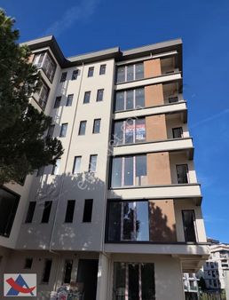 Alemdağ Çatalmeşe De 2+1 Yeni Binada 75 M2 Satılık Köşe Daire