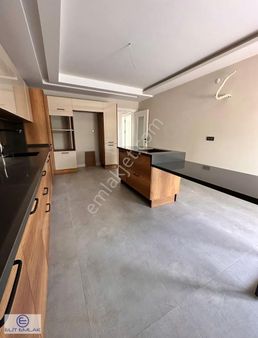 Mimar Sinan Kiralık Villa Doğalgaz-yüzme Havuzu