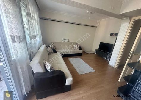 Bozbey Emlak'tan Buca Kadın Doğum Hastane Caddesinde 3+1 130 M2 Satlık Daire