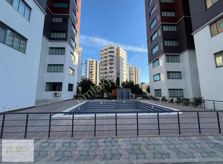 Snş'den Foruma Yürüme Mesafesi Kiralık Havuzlu Lüks 2+1 Daire