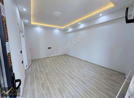 Vizyon Emlak'tan Marmarayın Yanı Başında K.otoparklı 2+1 Daire