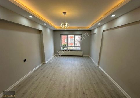 Etimesgut 30 Ağustos Köşebaşı Arakat Ful Yenilenmiş Geniş Balkonlu 120m2 Satılık 3+1