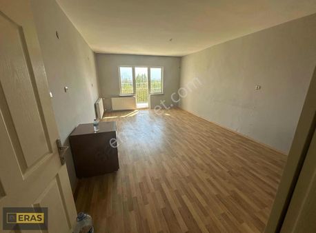 Zübeyde Hanım Caddesinde Manzaralı Önü Açık Satılık 3+1 Daire