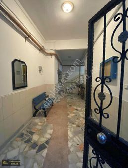 Çınarcık Taşlimanda 1. Katta Ayrı Mutfaklı