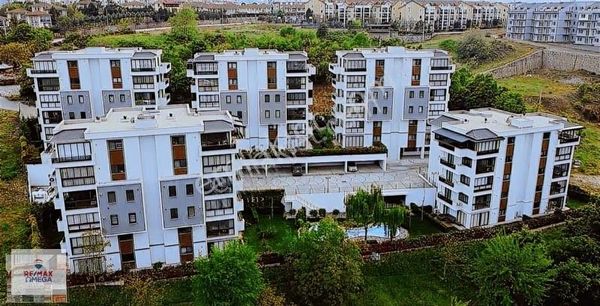 Yuvacık'ta 3+1 Ara Kat Düz Daire