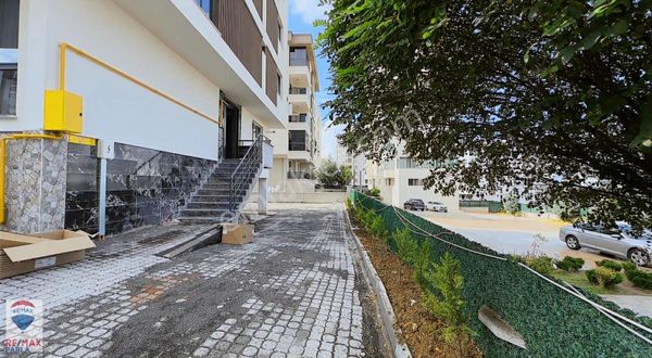 Mevlana'da Satılık Fırsat Fiyatlı Eşyalı 1+1 Daire