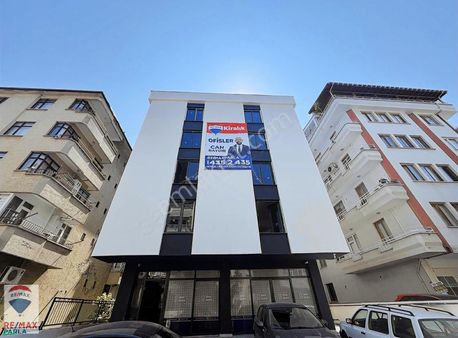 Remax Parla 56'lar Samsun Merkezde Kiralık 105m² Ofis Ve Katları