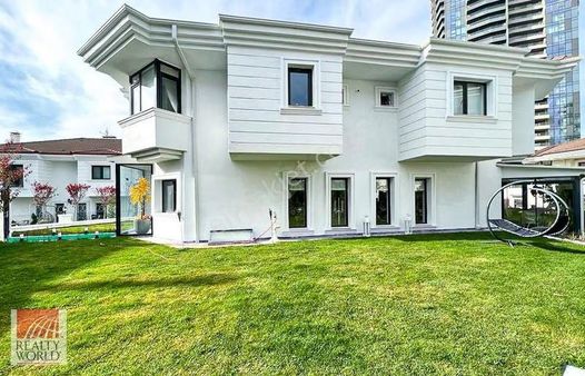 Ankara Alacaatlı'da Ultra Lüks Müstakil Villa
