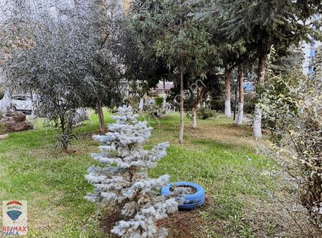 Can Baydır Nişantaşı Caddesi Satılık 3+1 Gökkuşağı Sitesi