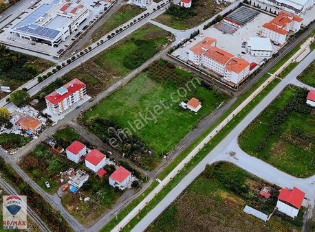 Tekkeköyün Girişinde 5 Kat 4347m2 Ticari+konut ! / Remax Gökhan