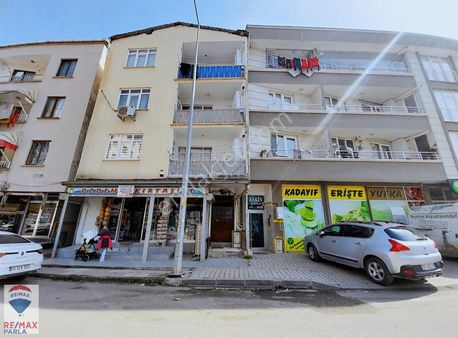 Derebahcede Fırsat Satılık Daıre 2+1 (1.kat)