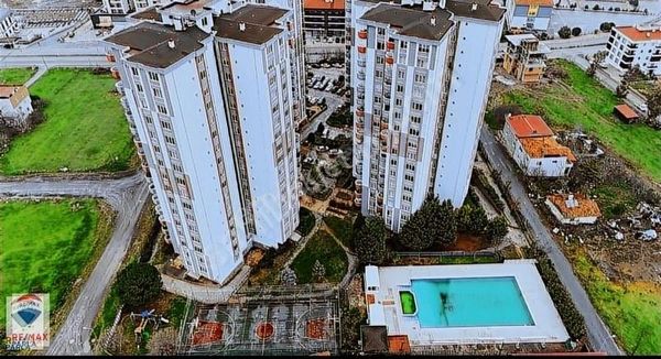 Dörtmevsim Sitesinde 4+1 Deniz Manzaralı Satılık Daire