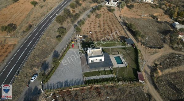 Avanosta Yatırım Ve Yaşam Fırsatı: Lüx Turizm Ruhsatlı Villa