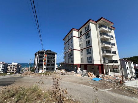 İncesu'da Satılık Lüxs Deniz Manzaralı 1+1 Daire Remax Parla