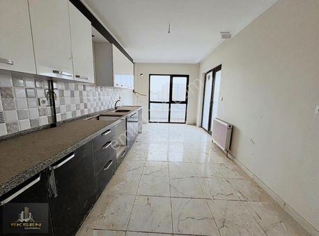 Eksen'den Güneşevler Merkezde Manzaralı Sıfır 4+1 Site Dairesi