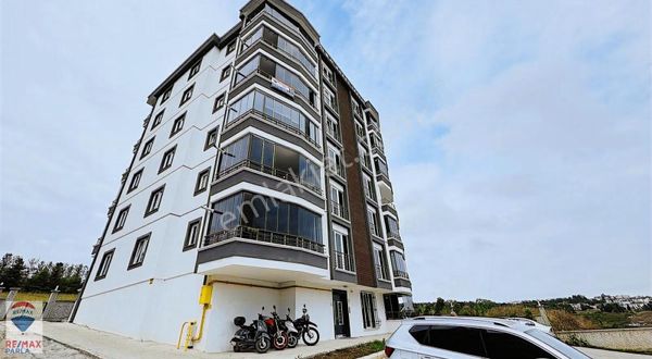 Remax Rabia'dan Tepecik Mahallesinde 3+1 Satılık Daire
