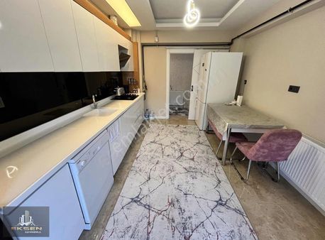 Eksen'den Cadde Üzeri Lüks Full Yapılı Masrafsız 3+1 Daire