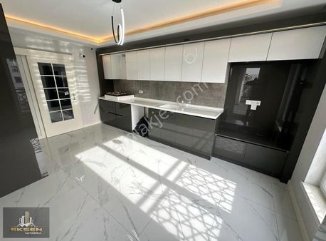 Kaçırılmıcak Fırsat Daire 3+1 Full +full Masrafsız Daire !!