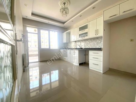 Ayalp'ten Fıstıklı'nın Göbeğinde Ferah Konumda 3+1