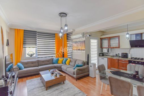 Kuşadası'nın Kalbinde Masrafsız Satılık 2+1 Daire