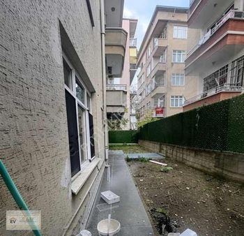 Bahçelievler'de Ultra Lüks 300m2 Müstakil Fırsat Bahçe Katı